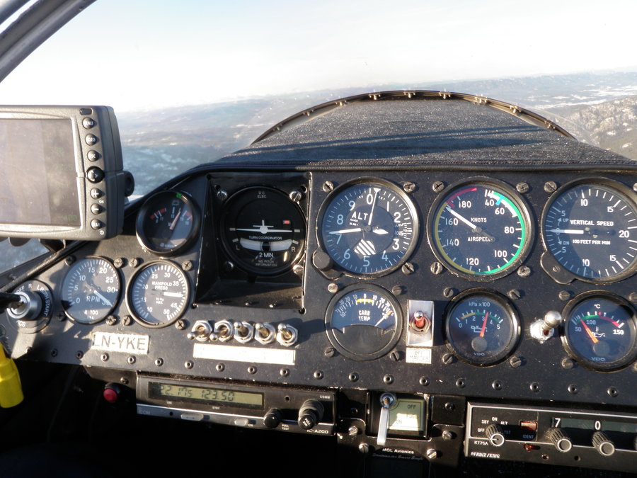 cockpit 002.jpeg